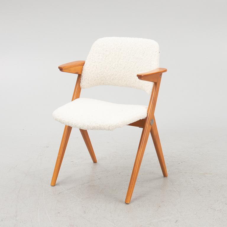 Bengt Ruda, a model '562-026' chair, from the 'Triva-series', Nordiska Kompaniet.