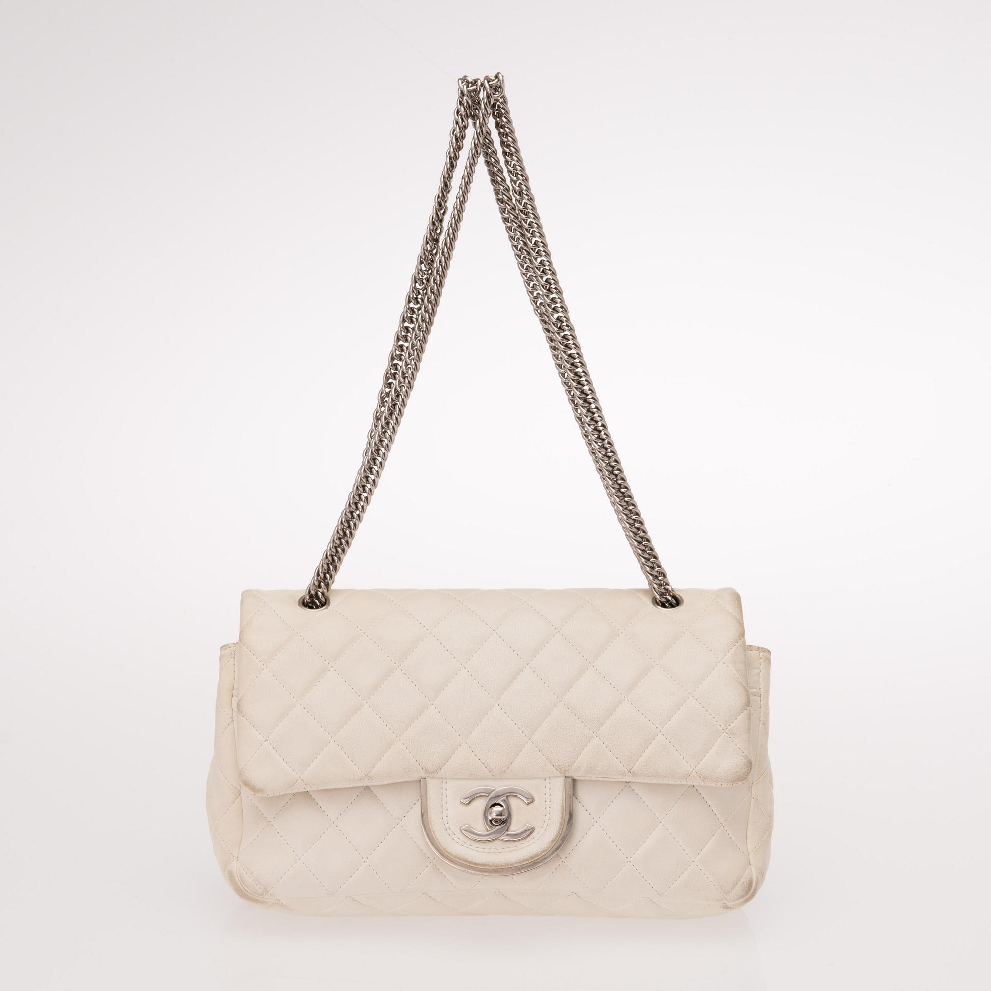 VÄSKA, Chanel.