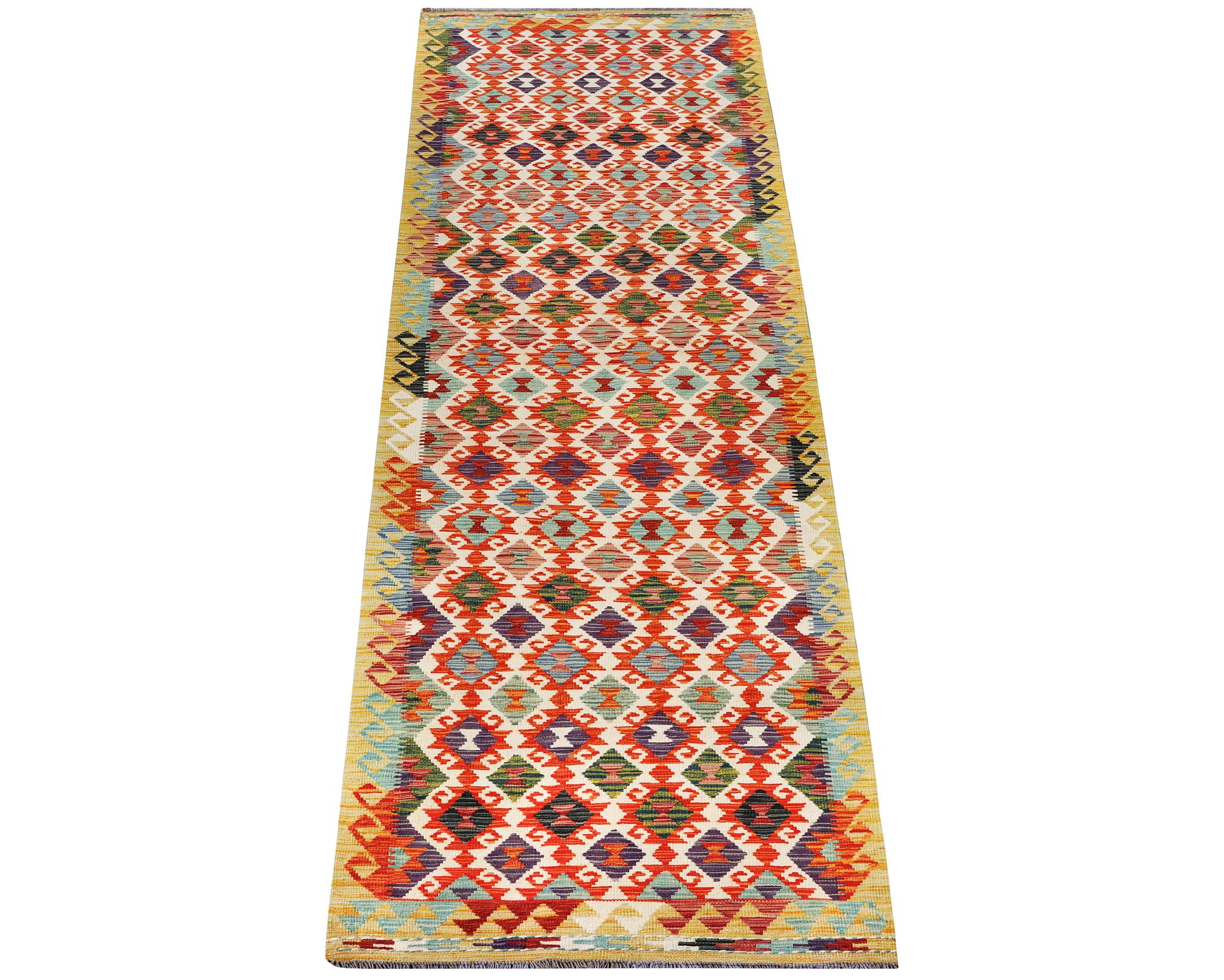 A Kilim runner carpet, c. 406 x 87 cm.