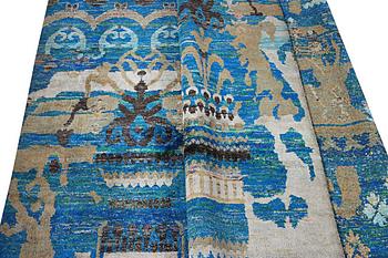 An oriental carpet, c. 456 x 261 cm.