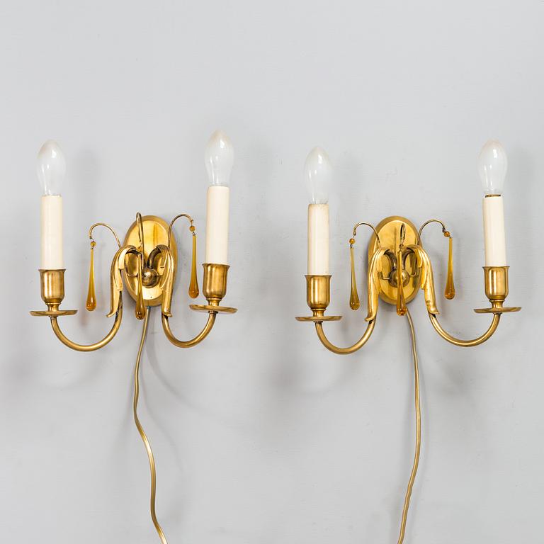 Paavo Tynell, a pair of wall sconces, model 7252, Taito 1930s.