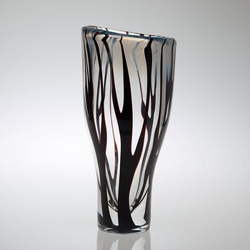 A Vicke Lindstrand glass vase, 'Tree in fog', Kosta 1950's.