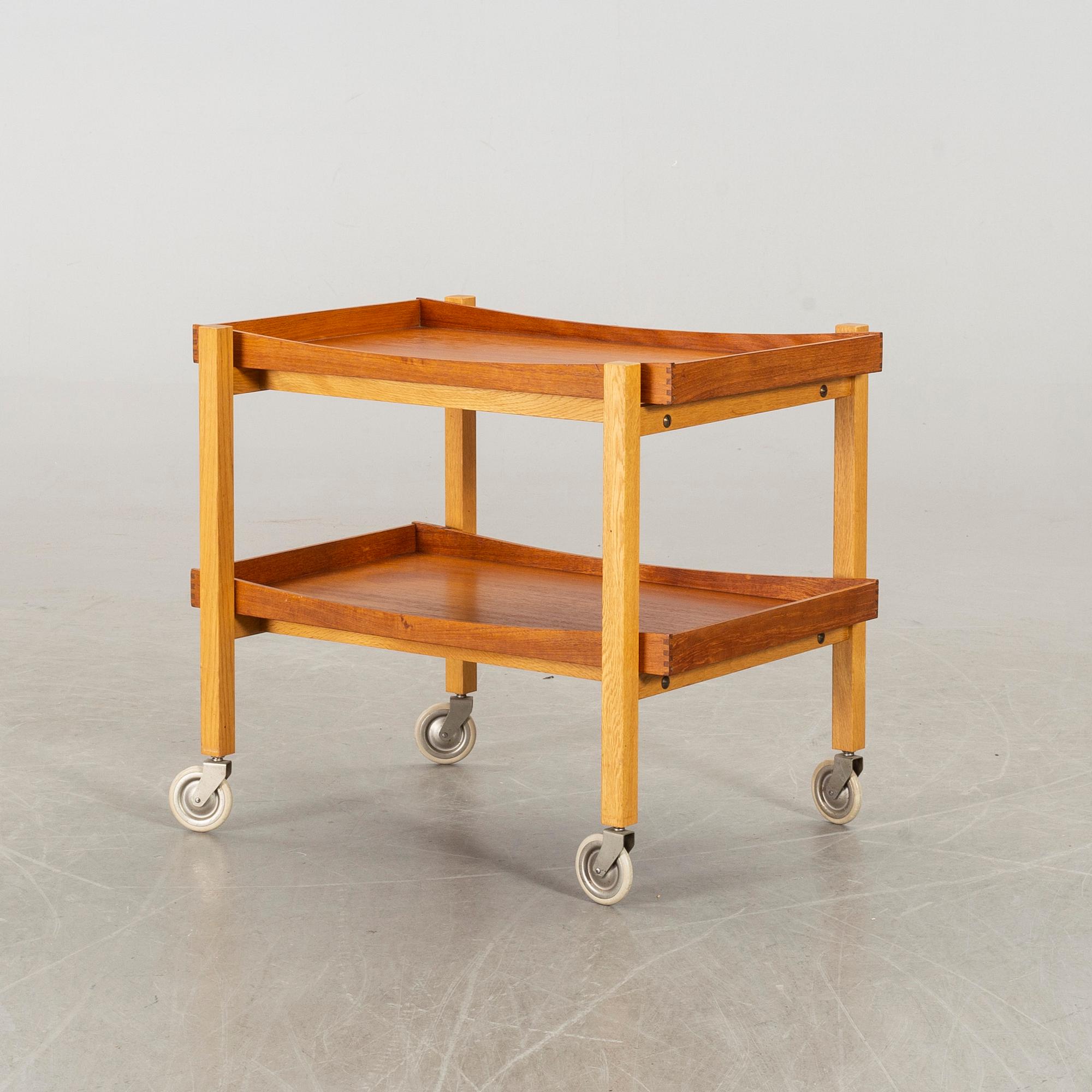 SERVERINGSVAGN  IKEA 1900-talets senare del.
