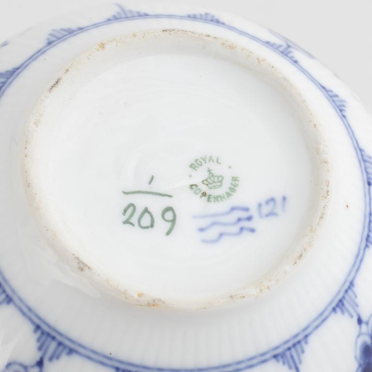 A 30-piece porcelain tea service, "Musselmalet" Royal Copenhagen, Denmark.