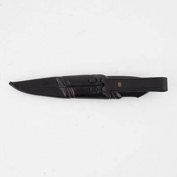 Gunnar Momcilovic, knife, signed.