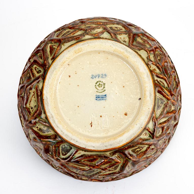 Axel Salto, skål Royal Copenhagen Danmark modellnr 20729 1979-83.