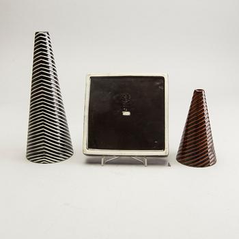 Stig Lindberg, a set of three Domino pcs Gustavsberg.