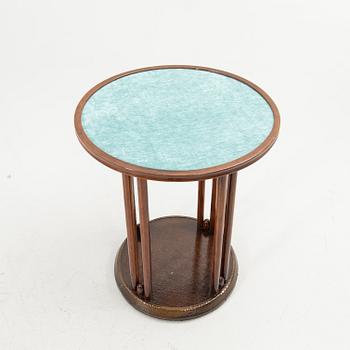 Side table, Thonet, early 20th century.