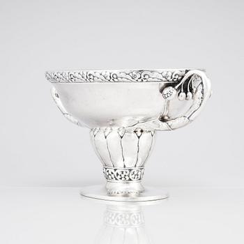 Georg Jensen, an 830/1000 silver jardinère, Copenhagen ca 1915-1919.