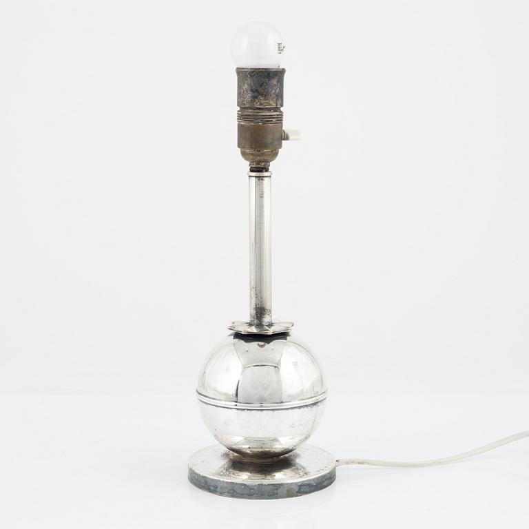 Bordslampa, nysilver, 1930-tal.