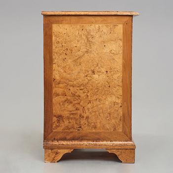 A Swedish late Baroque 1720-40's writing desk.