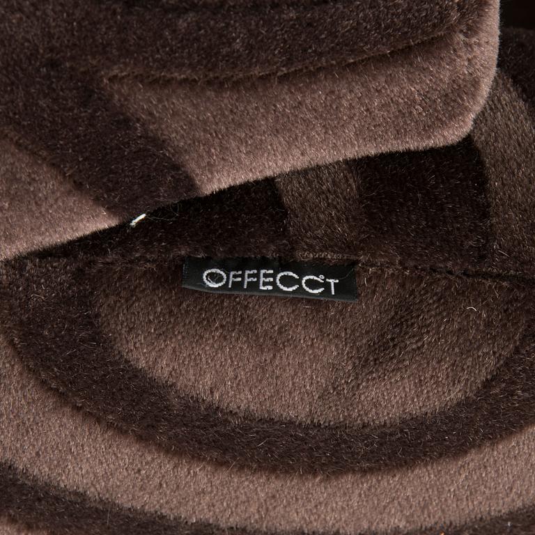 Karim Rashid, soffa "Orgy", Offecct, 2000-tal.