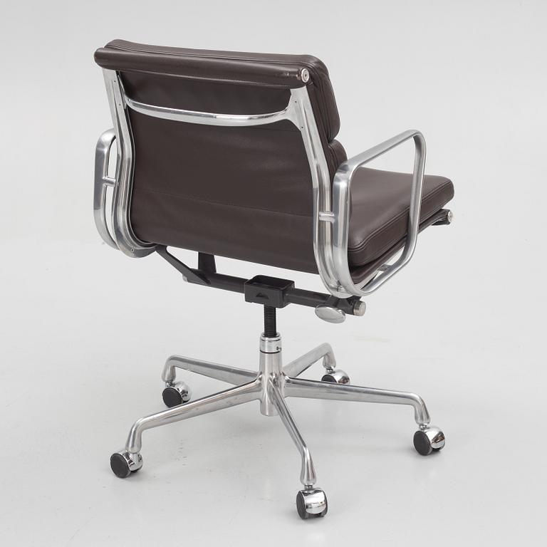 Charles & Ray Eames, desk chair, "Soft Pad Chair EA 435", Herman Miller.