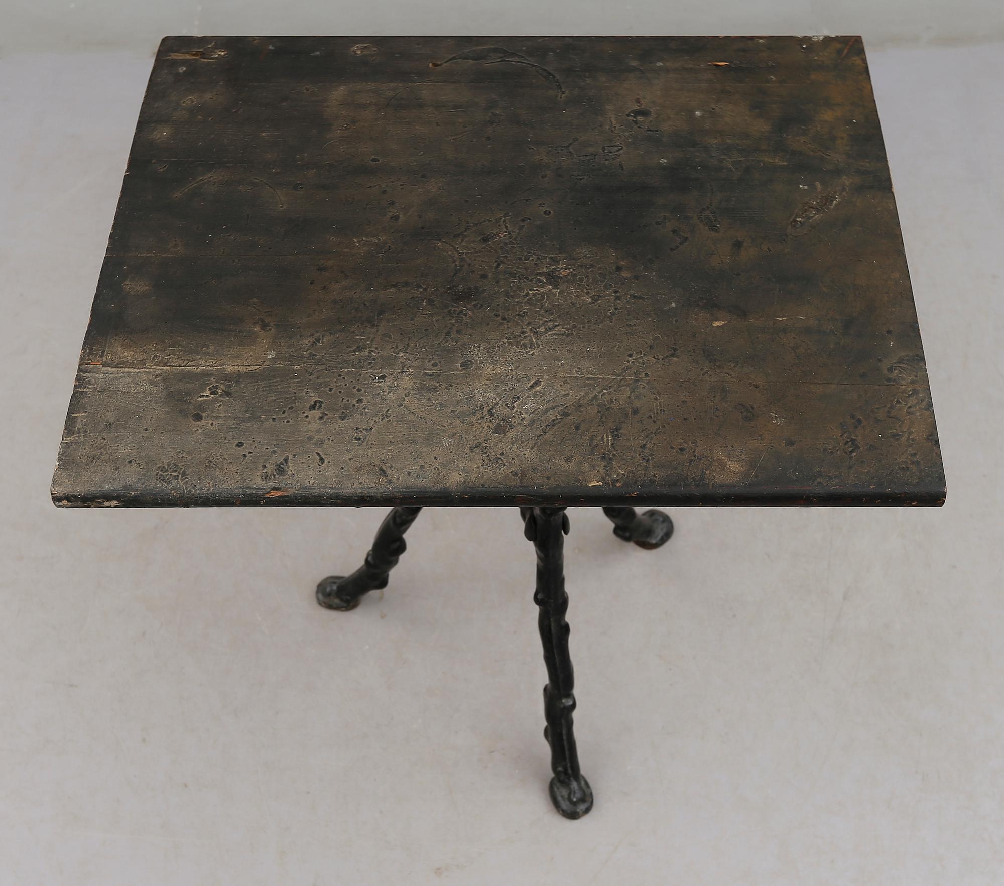 TRÄDGÅRDSBORD, 1900-talets början.