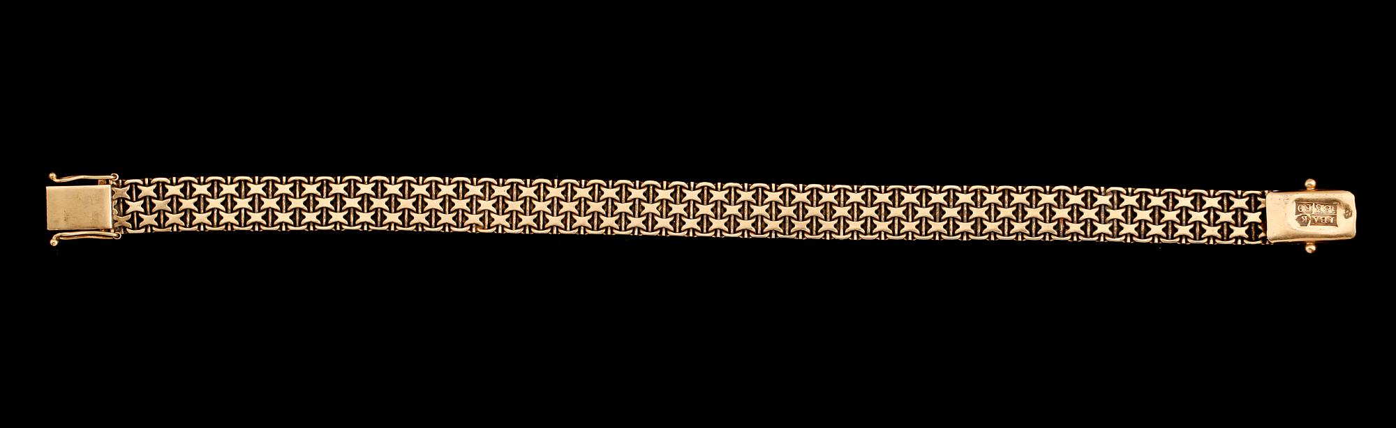 ARMBAND, 18 k guld, x-länk, svenska stämplar 1967. Vikt ca 18 gram.