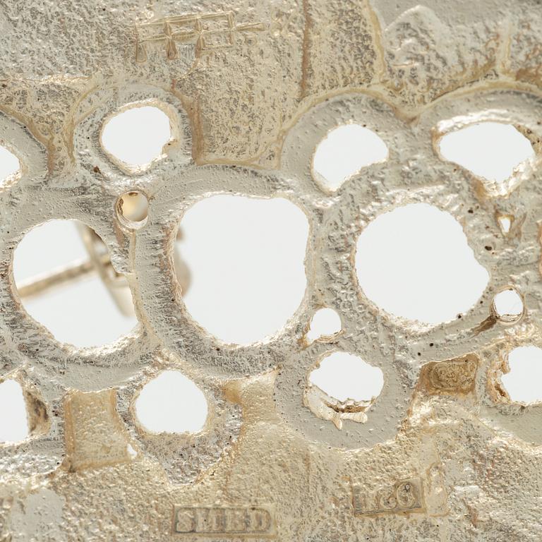 Lars Arby, five pairs of earrings, silver.