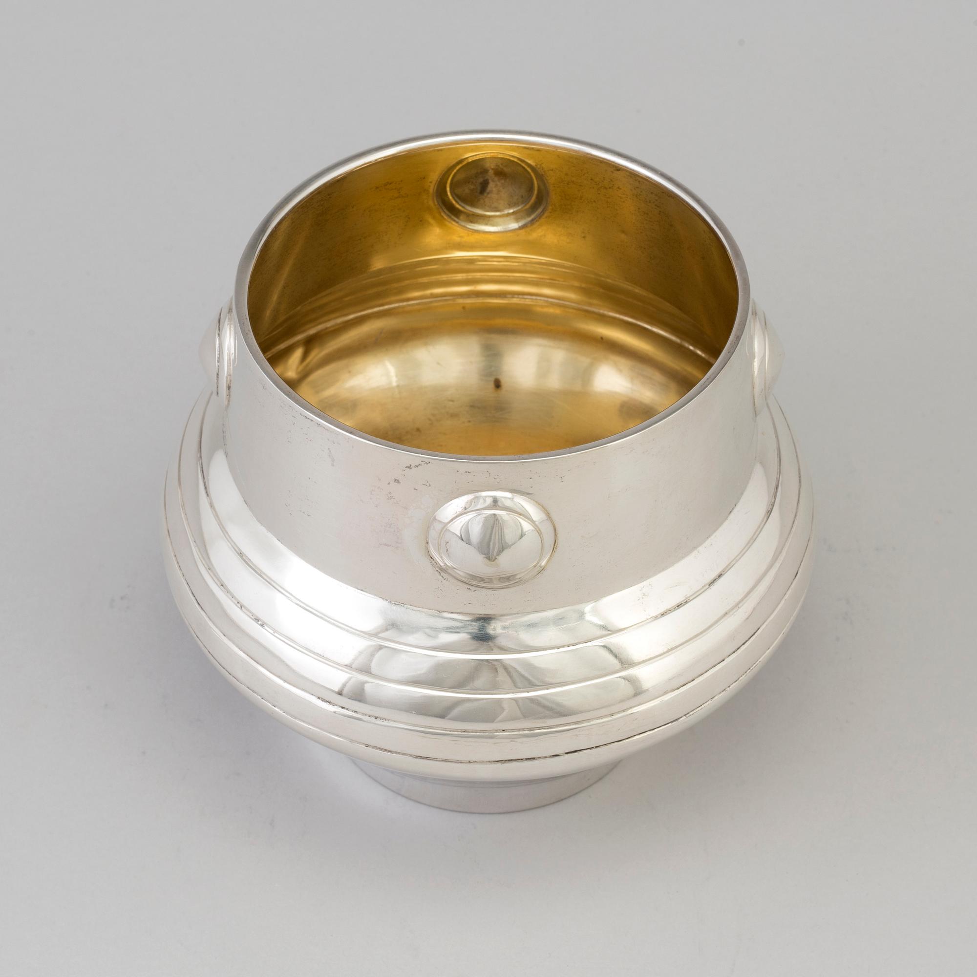 CG HALLBERG, skål/ytterfoder, silver, Stockholm 1904.