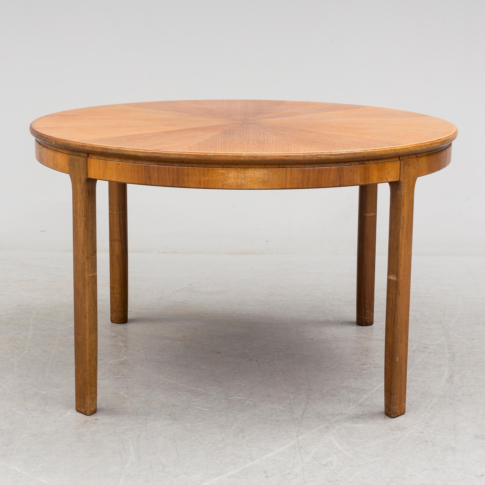 Carl Malmsten, a "Samsas" coffee table, second half of the 20th century.