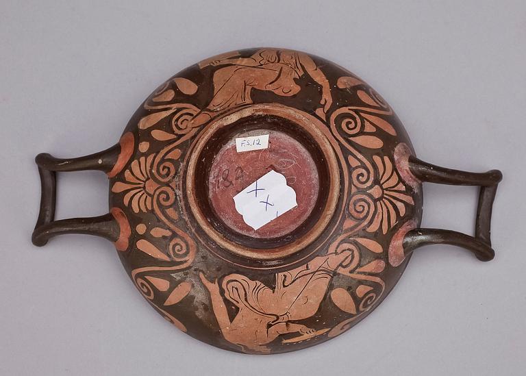 KYLIX, lergods, Grekland, troligen 400-300-tal f Kr.