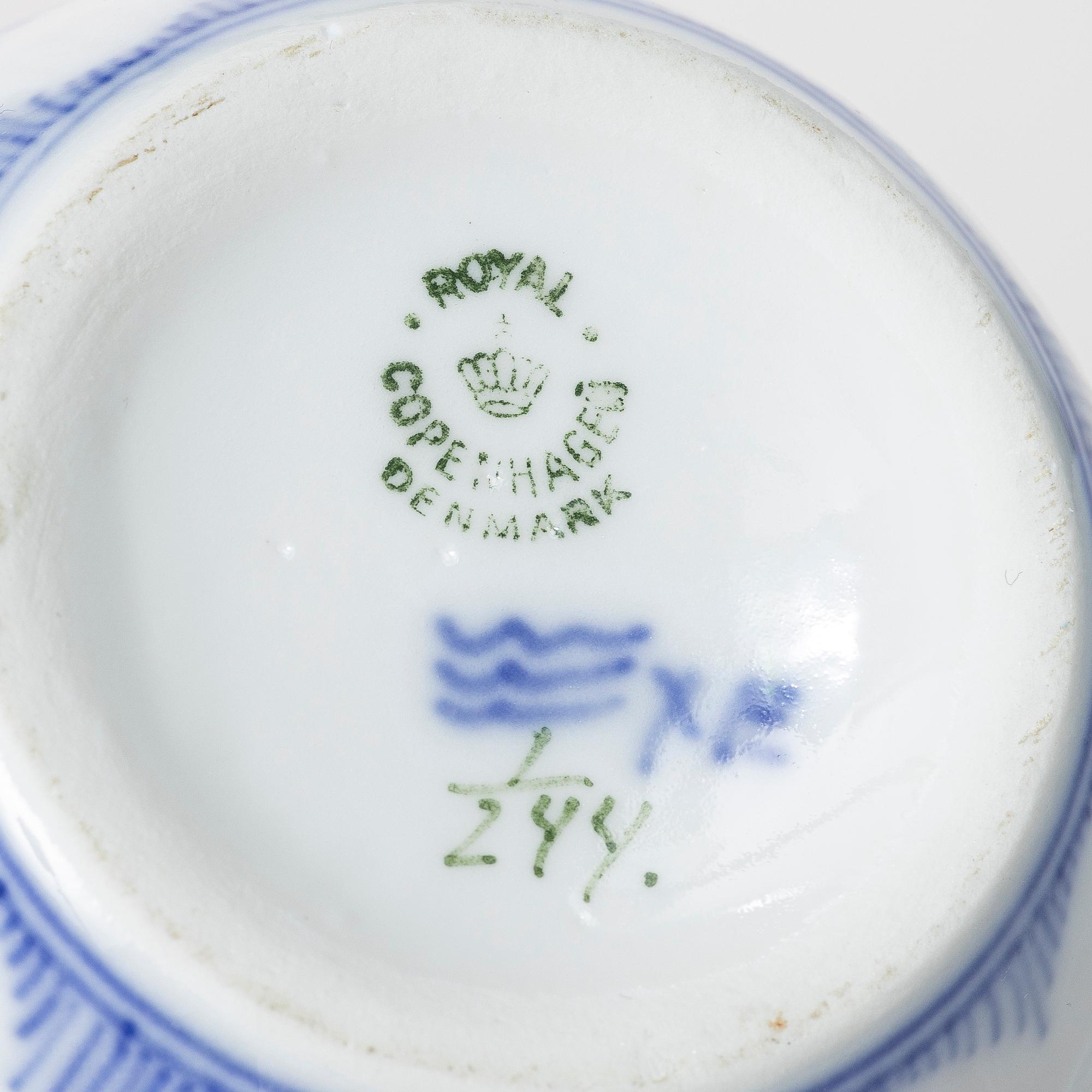 Royal Copenhagen, kaffeservis, 22 delar, "Musselmalet", Danmark.
