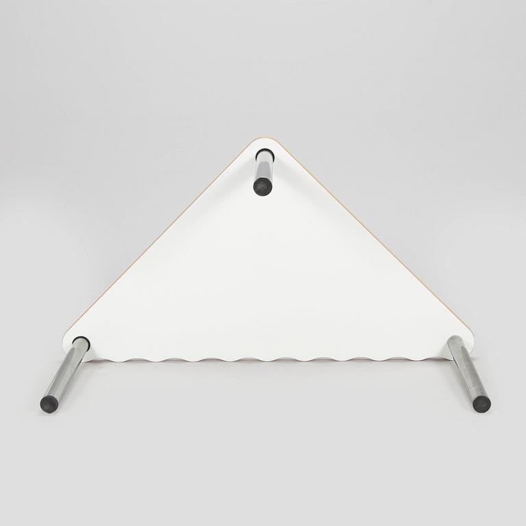 Yrjö Kukkapuro, A 1980s 'Experiment' coffee table for Avarte.