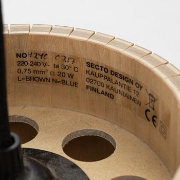 Seppo Koho, taklampa, "Octo 4240", Secto Design.