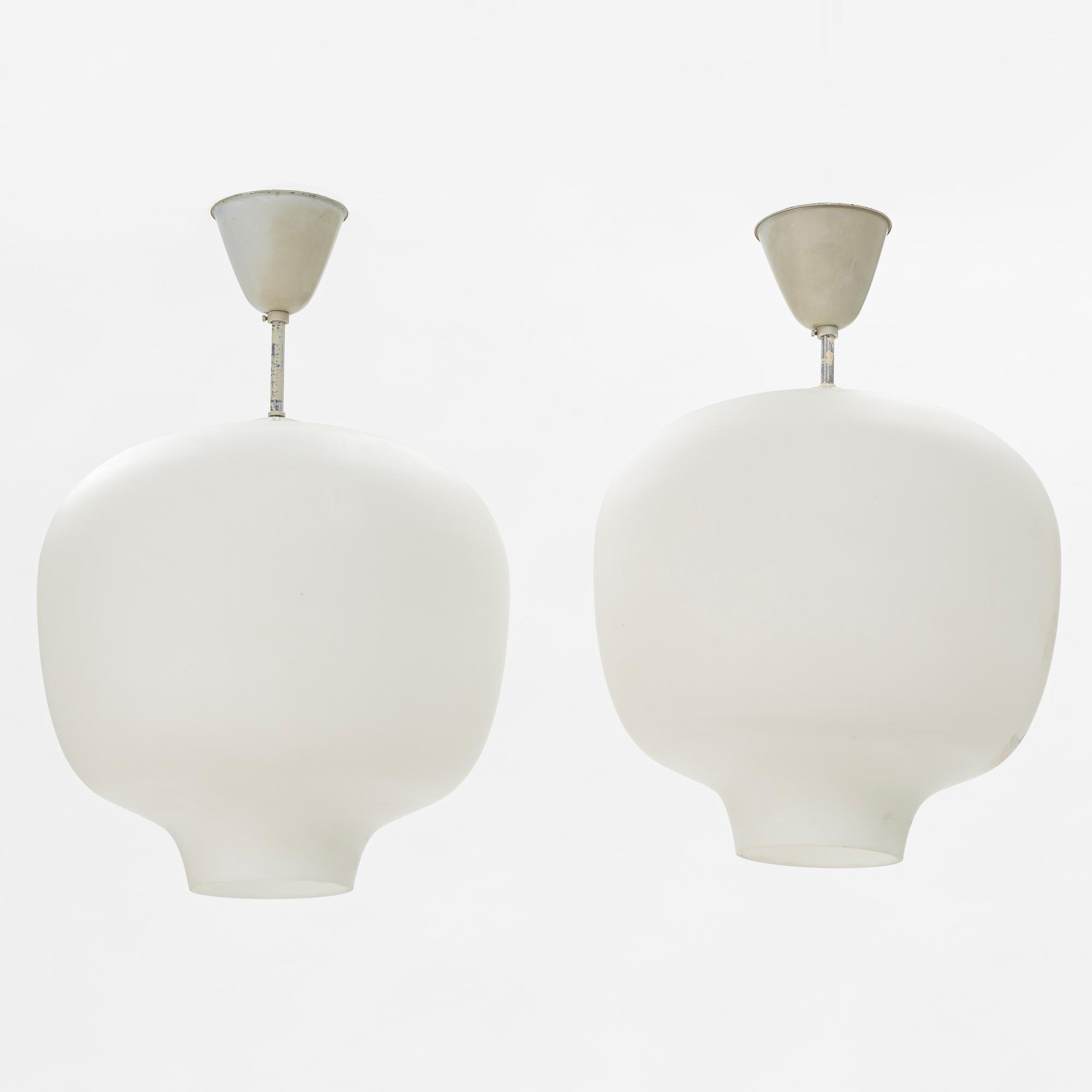 Taklampor, ett par, Zero, 1900-talets slut.