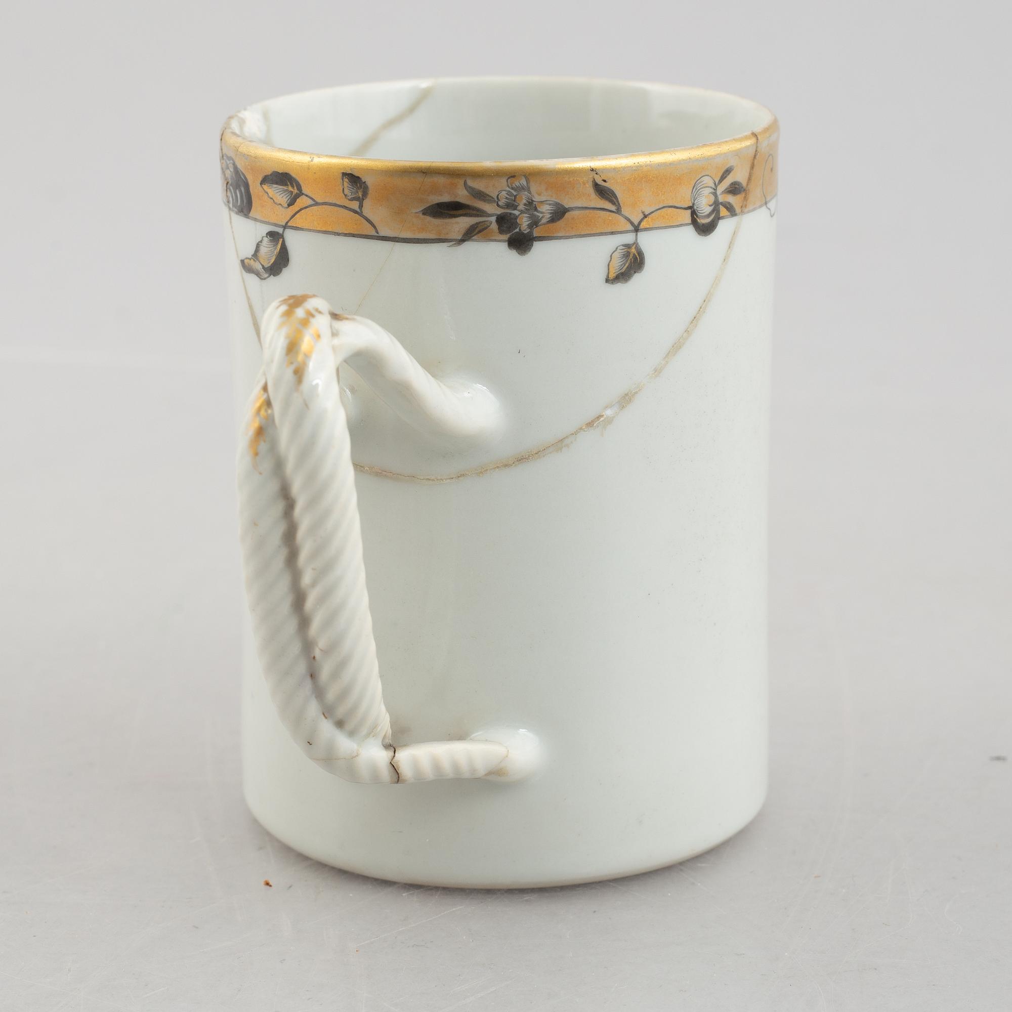 Vapenporslin, 23 delar, Lovisins vapen.