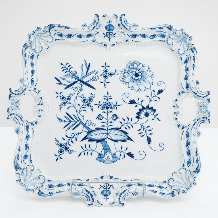 A large Meissen tray, first half of 20th Century.