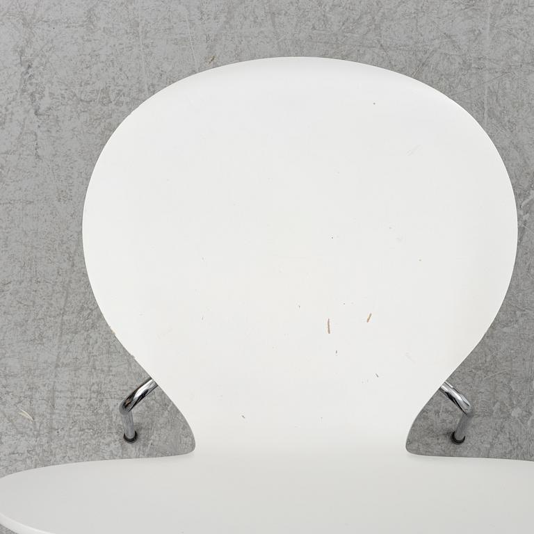 Arne Jacobsen, six 'Series 7' chairs, Fritz Hansen, Denmark, 2002.