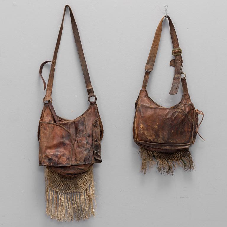 TWO LEATHER HUNTING BAGS, 19th/20th century.