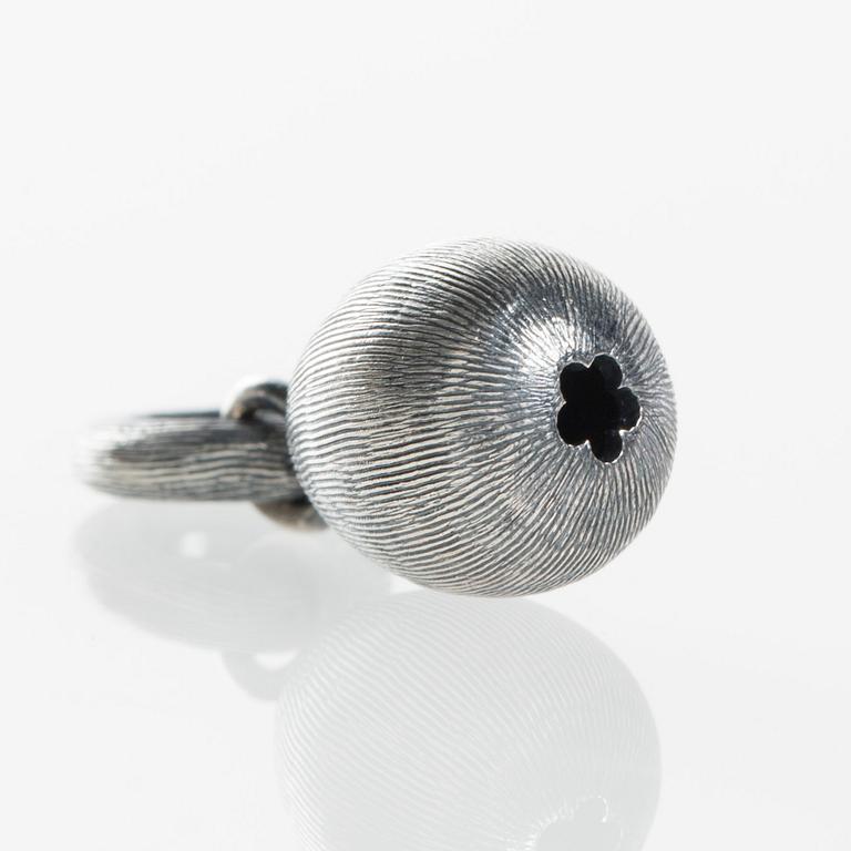 BERLOCK, "Sweet Drops", Ole Lynggaard, oxiderat sterlingsilver.