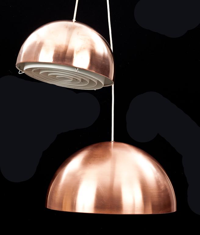 TAKLAMPOR, 2 st. Jörgen Bo och Vilhelm Wohlert för Louis Poulsen & Co.