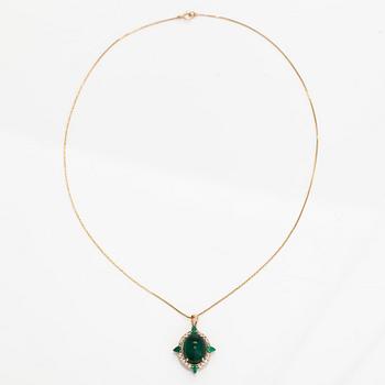 Halsband med hänge, 14K guld, smaragder och vita safirer. IGI sertifikat medföljer.