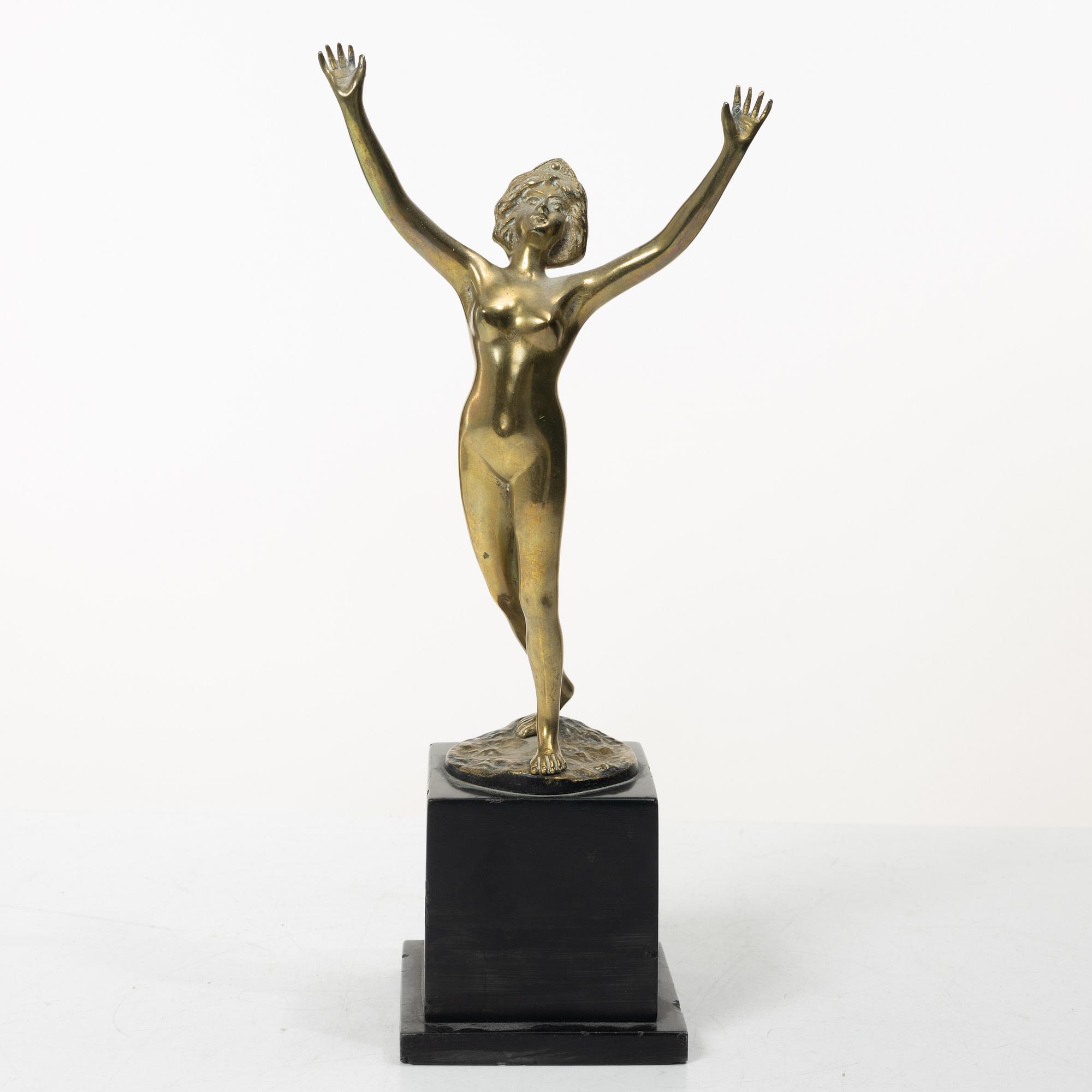 Decorative sculpture, first half of the 20th century.