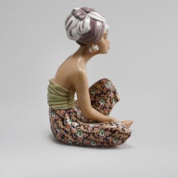 FIGURIN, porslin, Dahl Jensen, Danmark, 1900-tal.