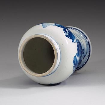 VAS, porslin. Qingdynastin, Kangxi (1662-1722).