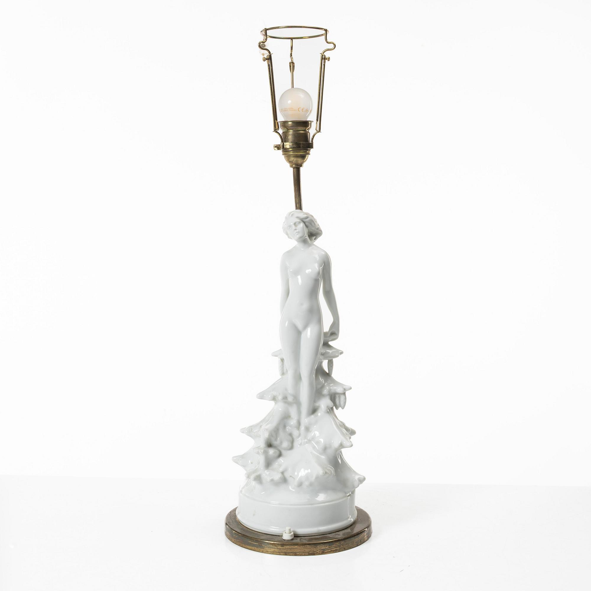 Yrjö Liipola, a table lamp/"Diana", Arabia.