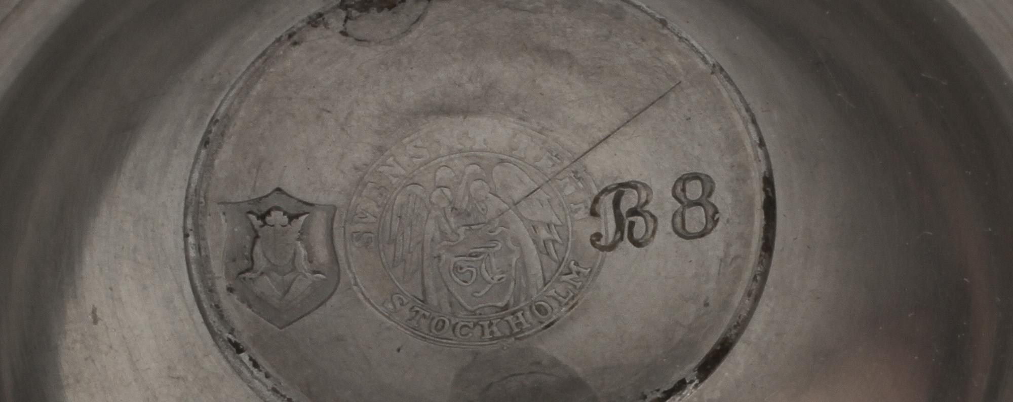 SKÅL SAMT VAS, tenn, Firma Svenskt Tenn, 1929 och 1928.