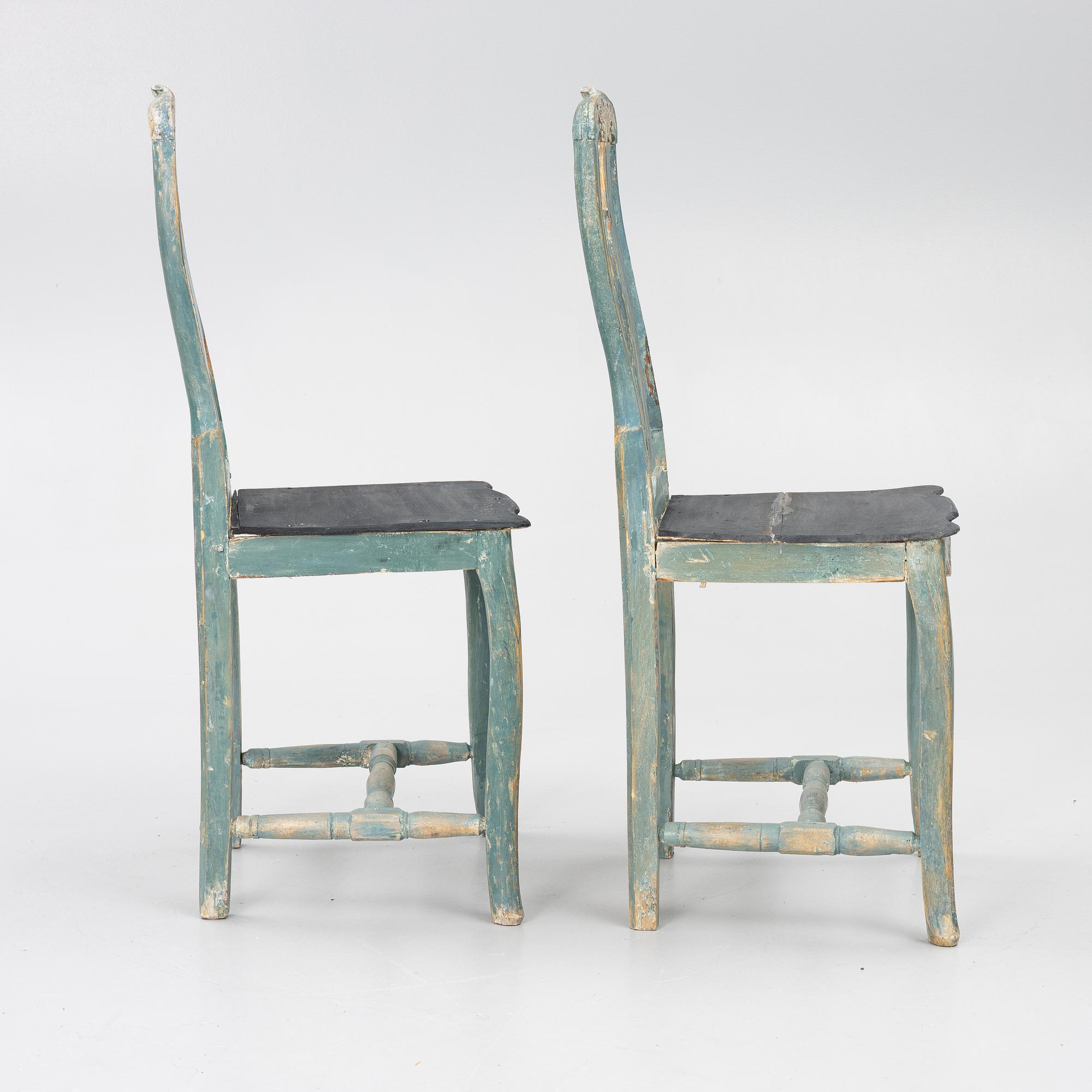 A pair of polychrome-painted folk art chairs from Järvsö, Hälsingland, late 18th/early 19th century.