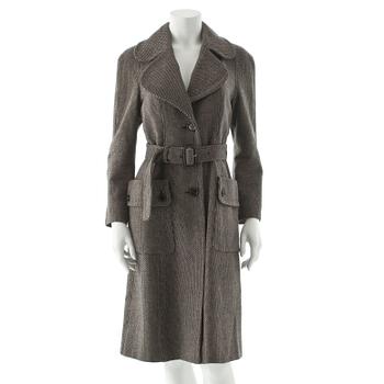 414. BURBERRY prorsum, a brown wool blend coat.