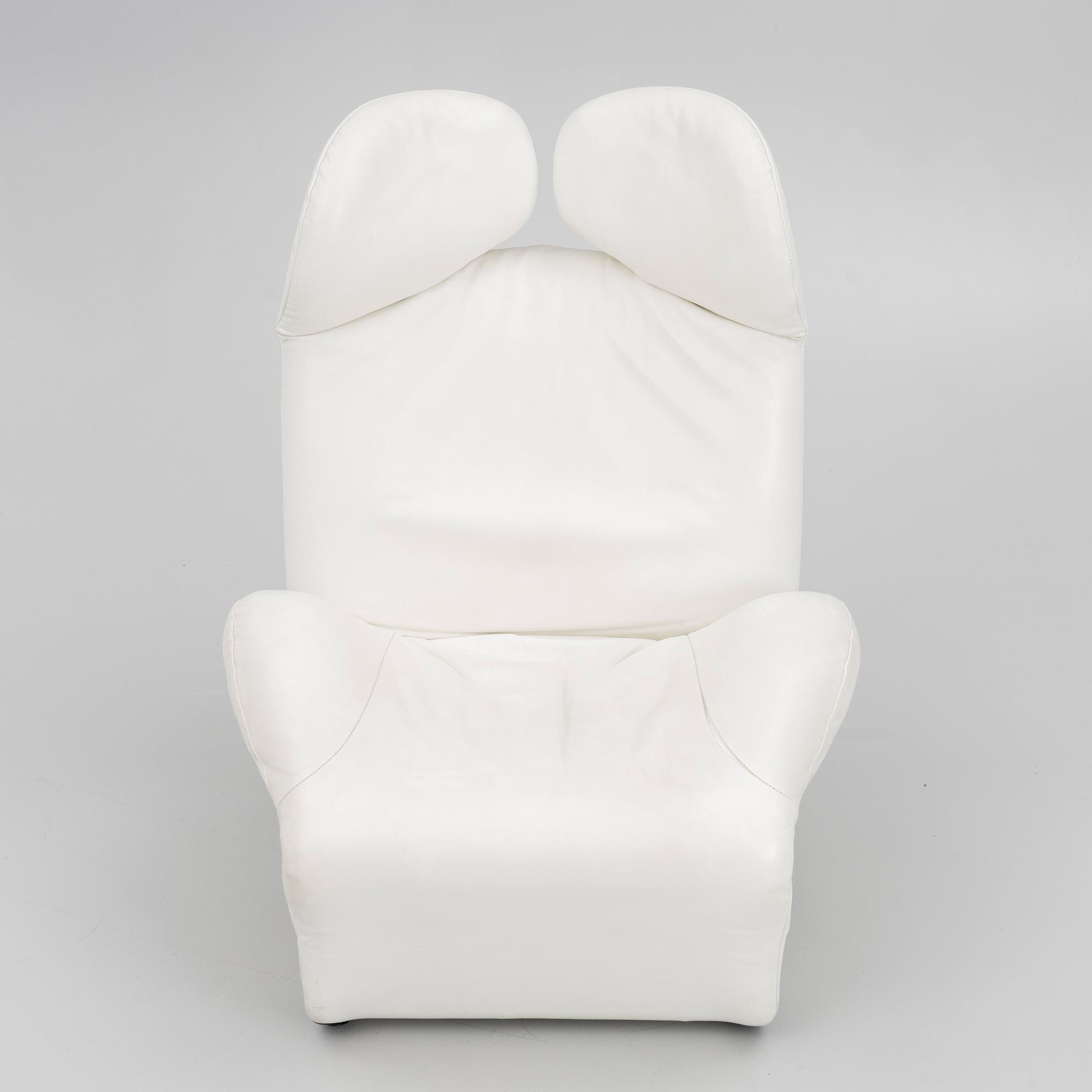 Toshiyuki Kita, a 'Wink' lounge chair, Cassina, 1980's.