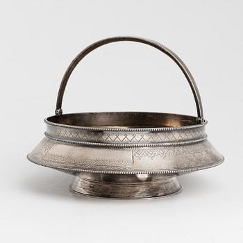 A Russian silver bread basket, unidentified maker's mark JB, St Petersburg, 1878.