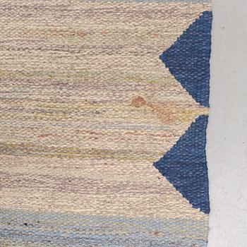 ETHEL HALVAR-ANDERSSON probably, A CARPET, flat weave, ca 350,5 x 196,5 cm, signed EHA.