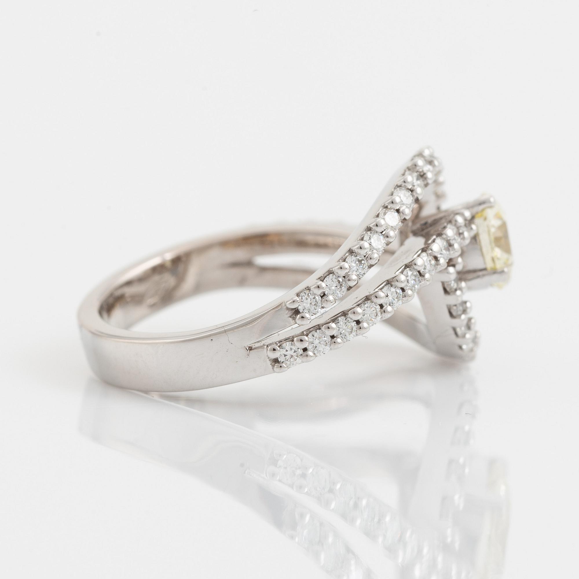 Brilliant cut diamond ring.