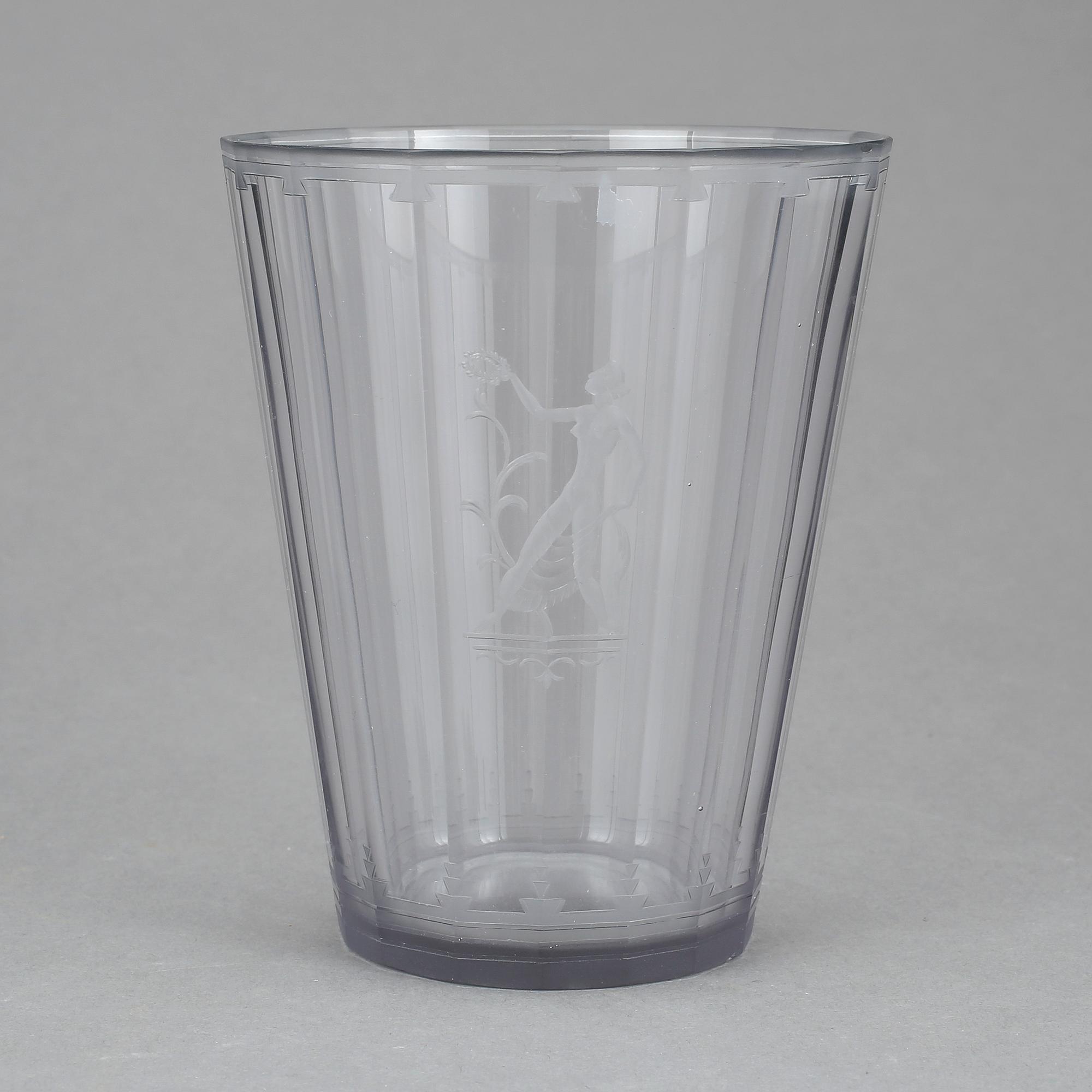VAS, glas, Orrefors 1929. Troligen formgiven av Simon Gate.