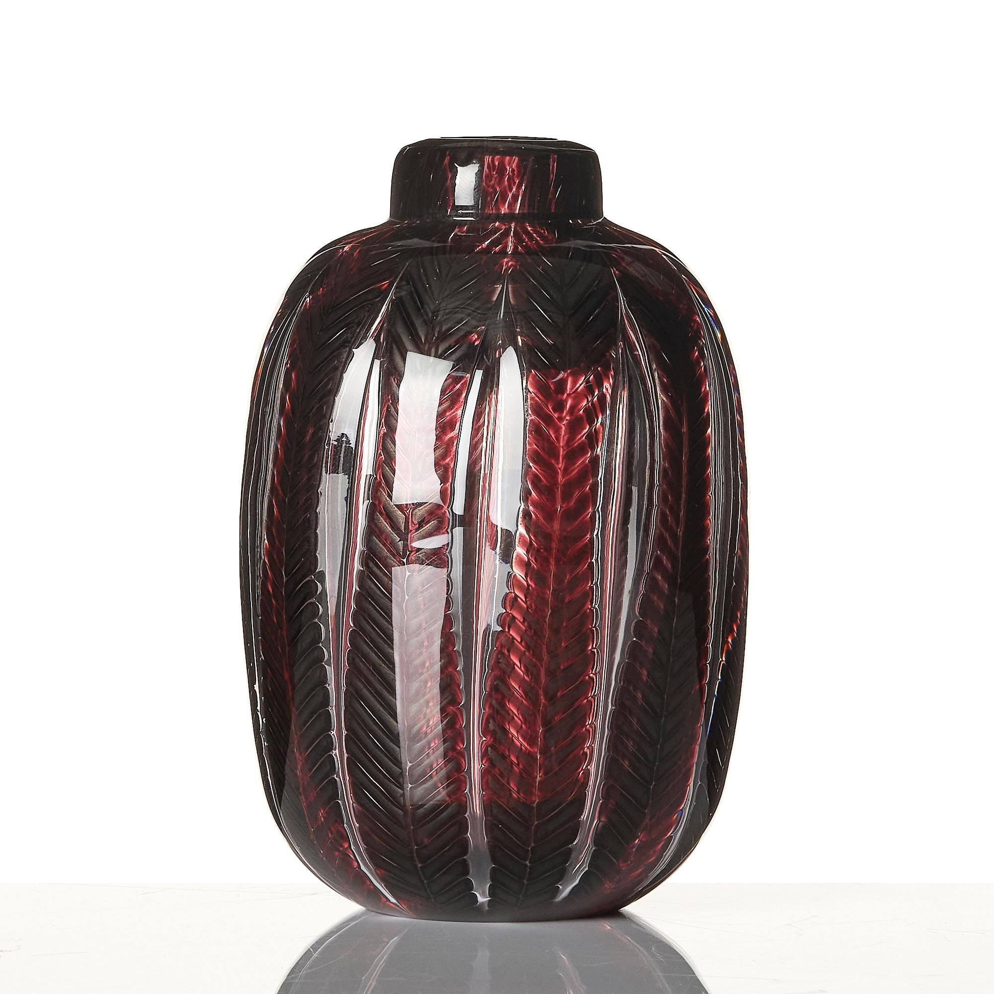 Edvin Öhrström, an 'ariel' glass vase, Orrefors, Sweden 1950.