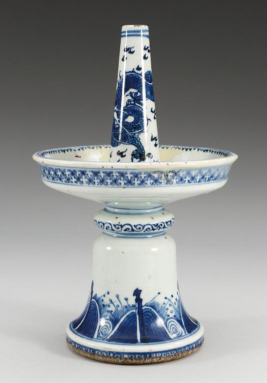 A pair of blue and white candlesticks, Qing dynasty, 18th Century. (2).