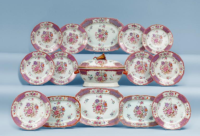 A part famille rose dinner service, Qing dynasty, Qianlong (1736-95). (24 pieces).