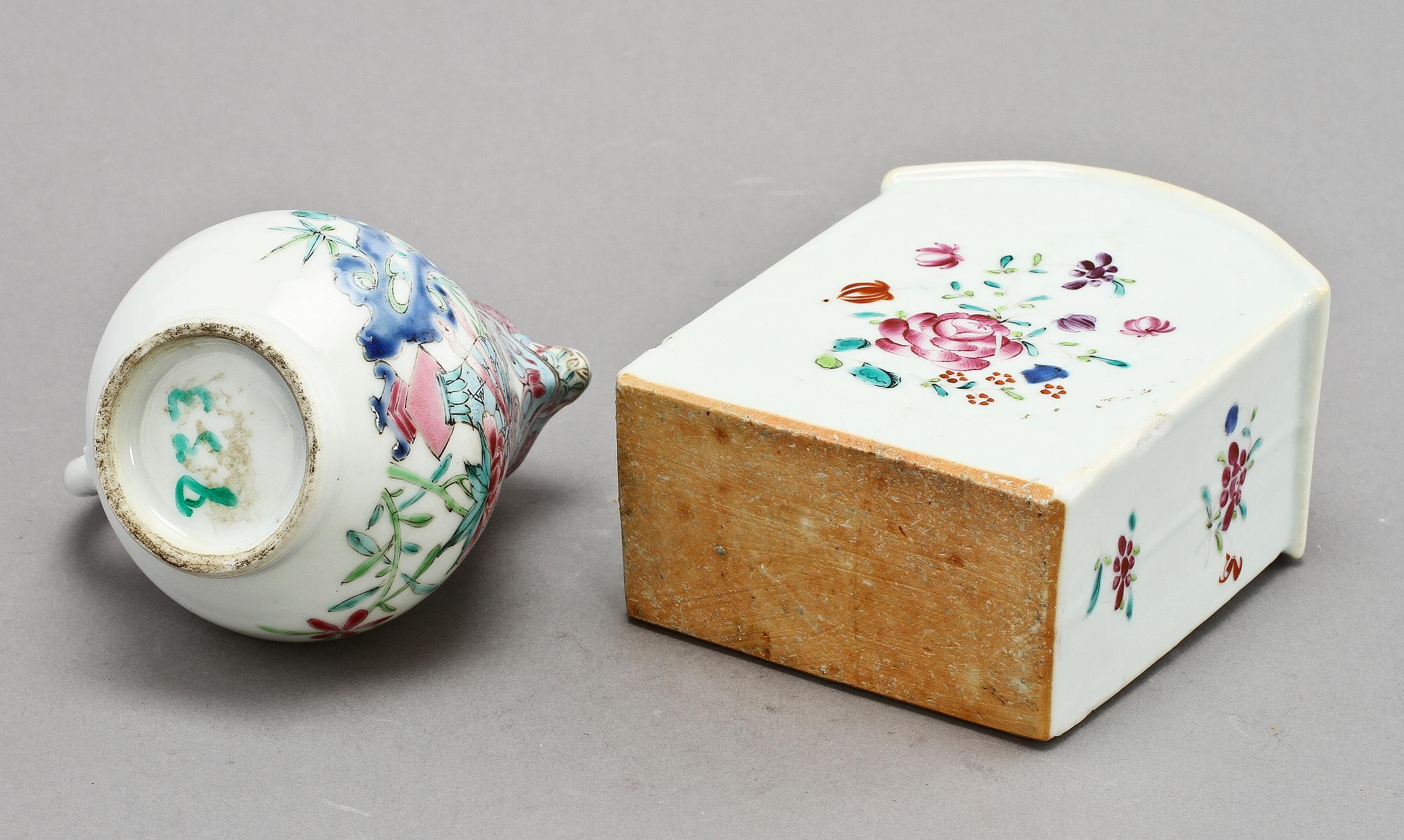 KANNA samt TEDOSA, porslin, Kina, 1700-tal.